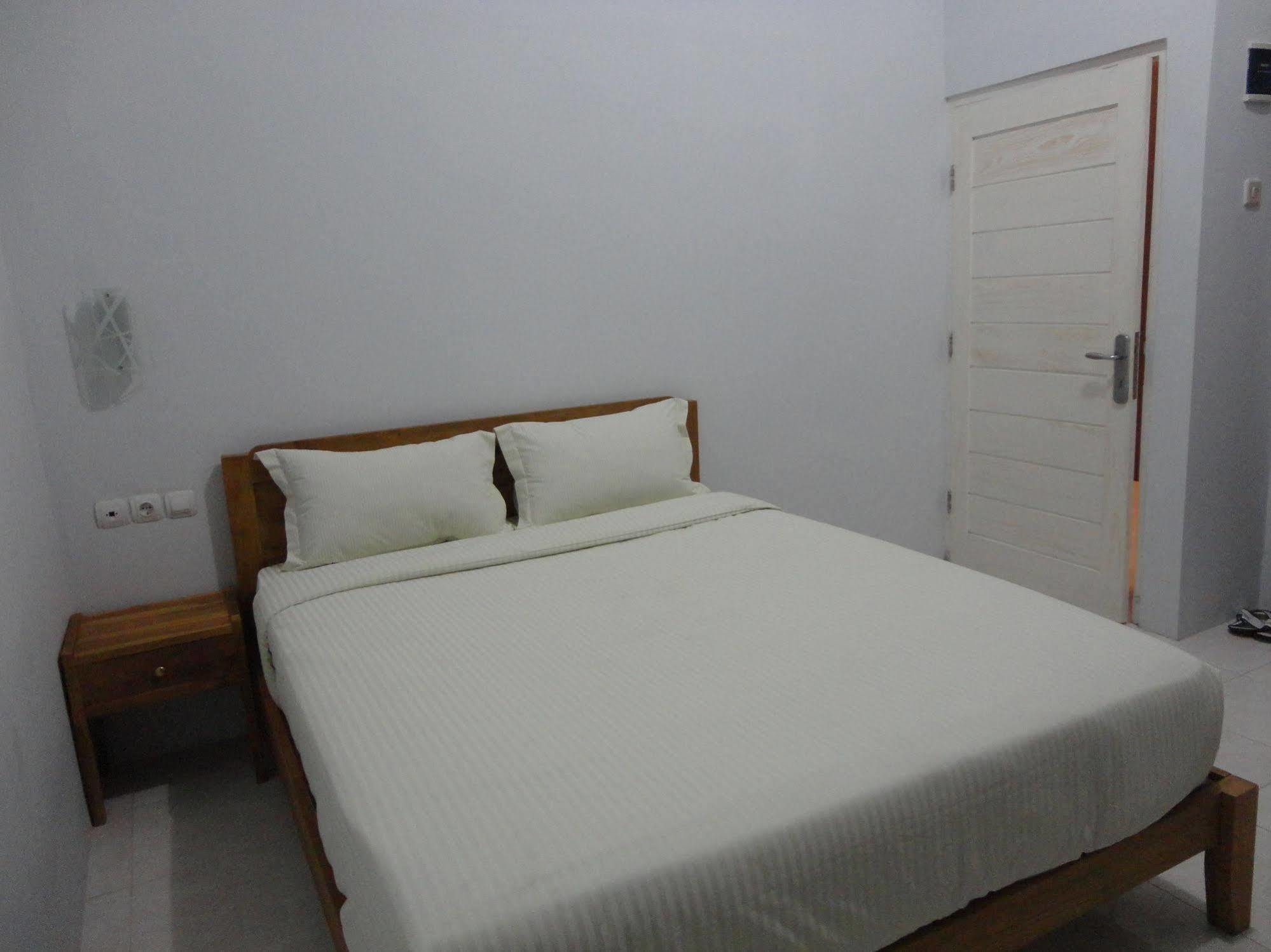 Pendowo Huis Guest House Jogyakarta Zewnętrze zdjęcie